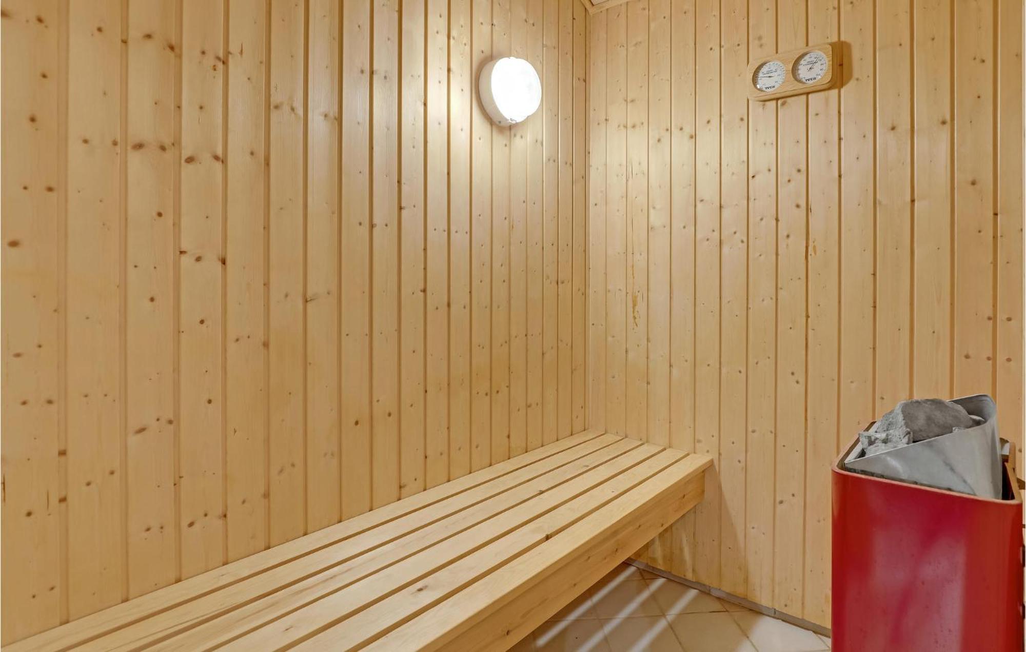 Awesome Home In Nexo With Sauna Snogebæk 外观 照片
