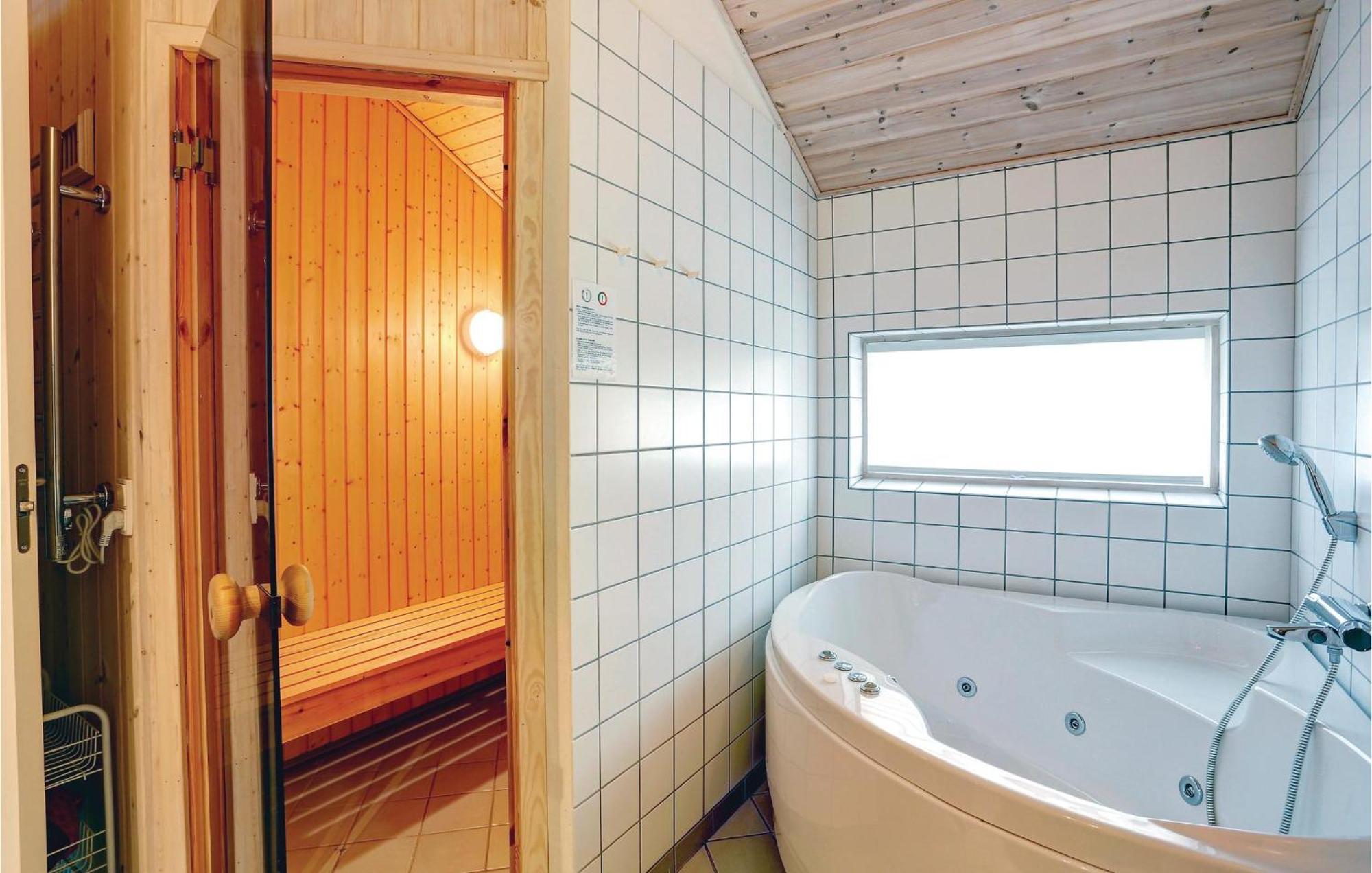 Awesome Home In Nexo With Sauna Snogebæk 外观 照片